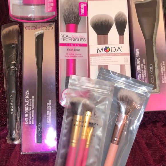 makeup brushes - Picture 1 of 8